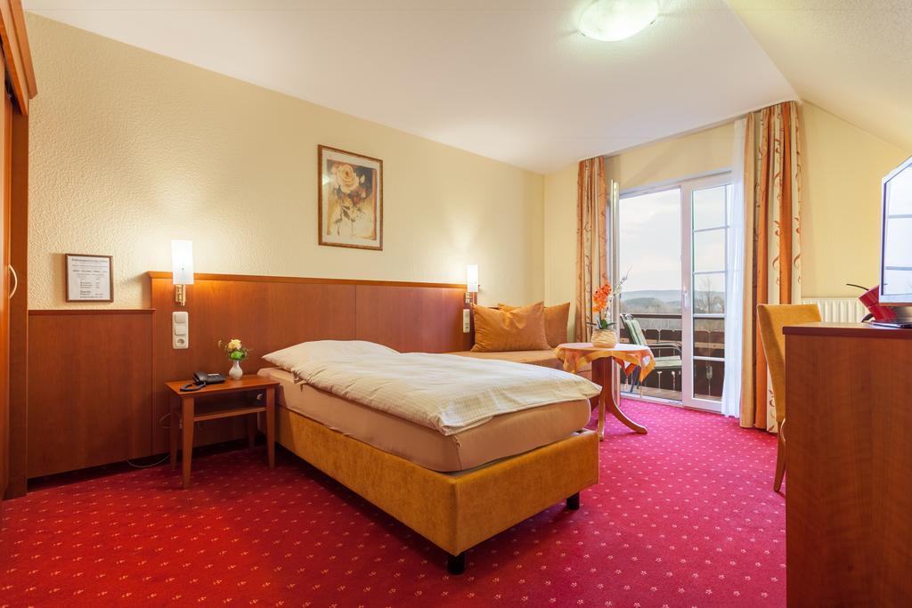 Hotel Restaurant Sonnenhof Weyerbusch Dış mekan fotoğraf